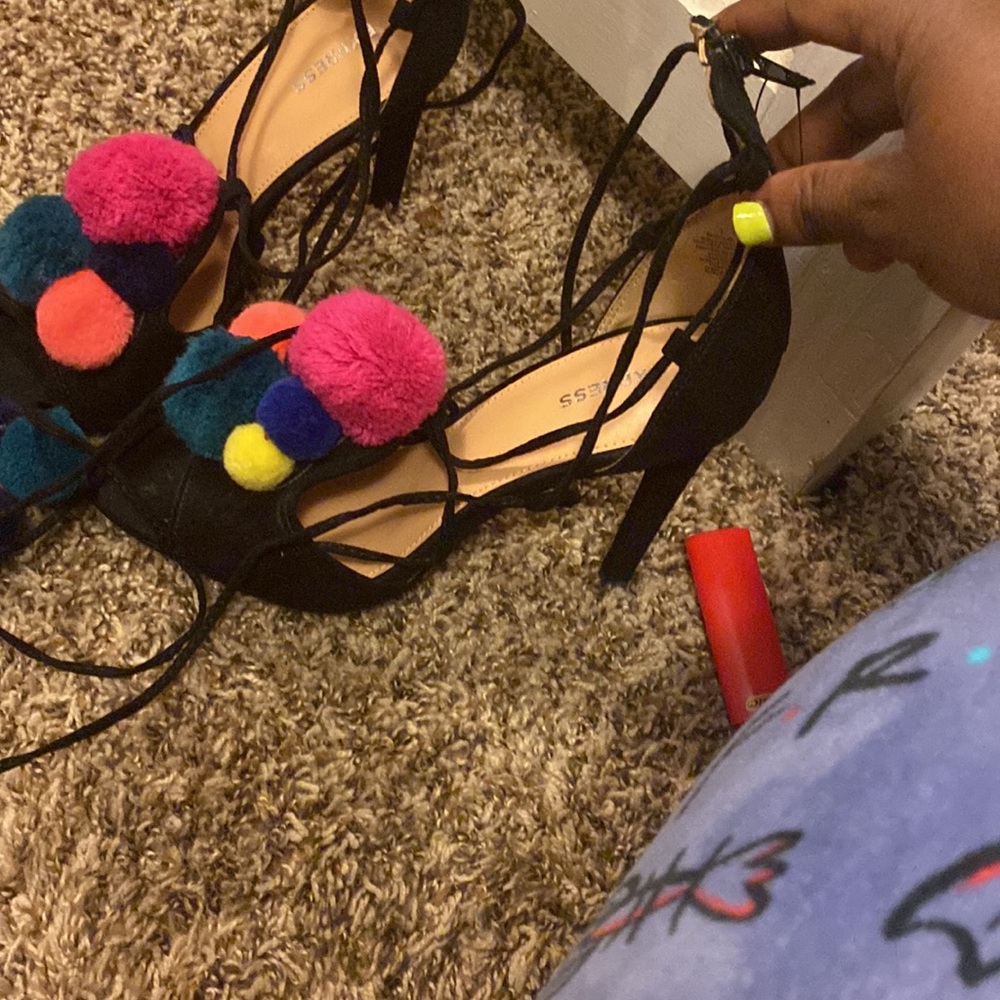 Colorful heels - Picture 3 of 3